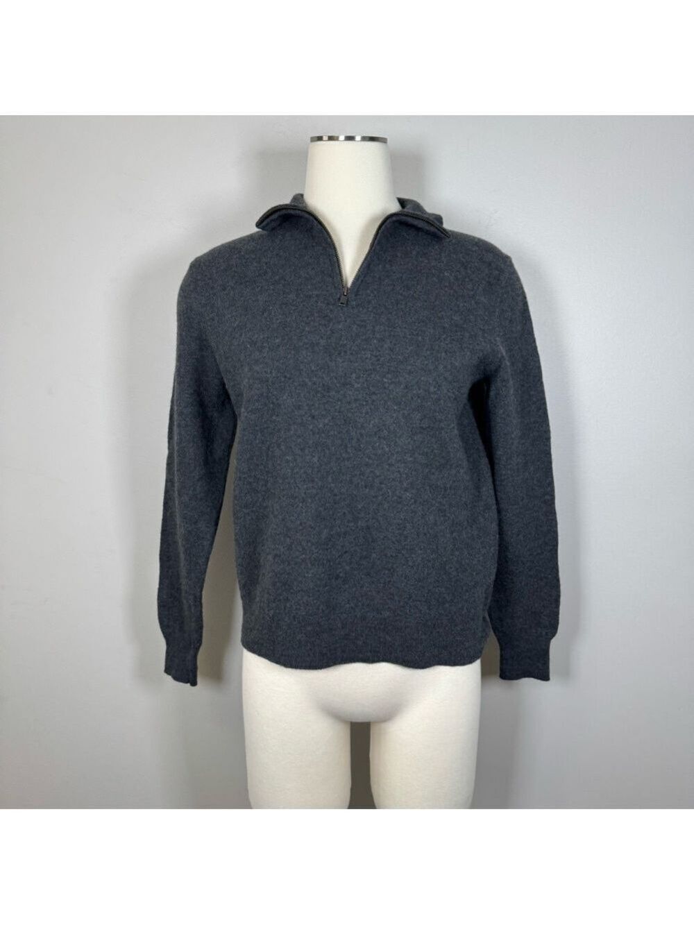 Men's Charcoal Half-Zip Crewneck Sweater wool small Unisex